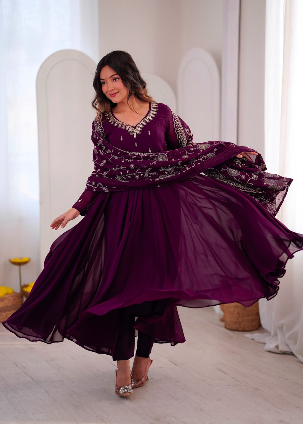 Mirror Mehfil — The 7-Meter Royal Anarkali