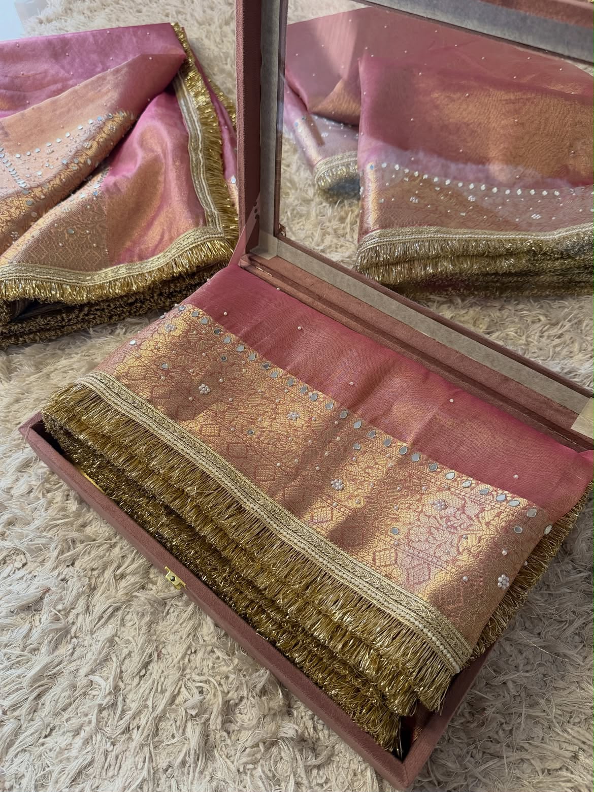 BANARASI TISSUE — SOFT GLAM