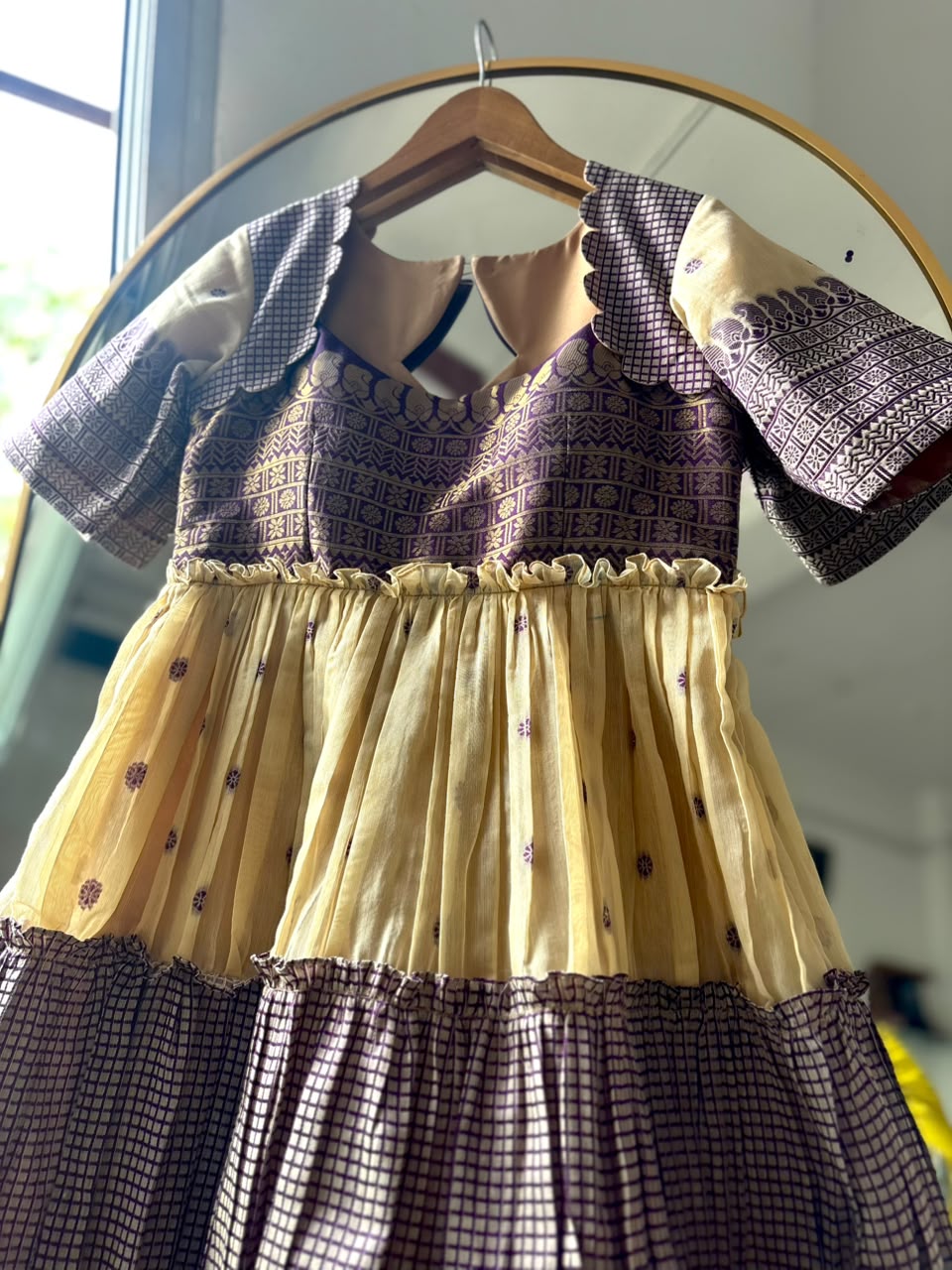 SOUTH COTTON — DESI, BUT MAKE IT CHIC