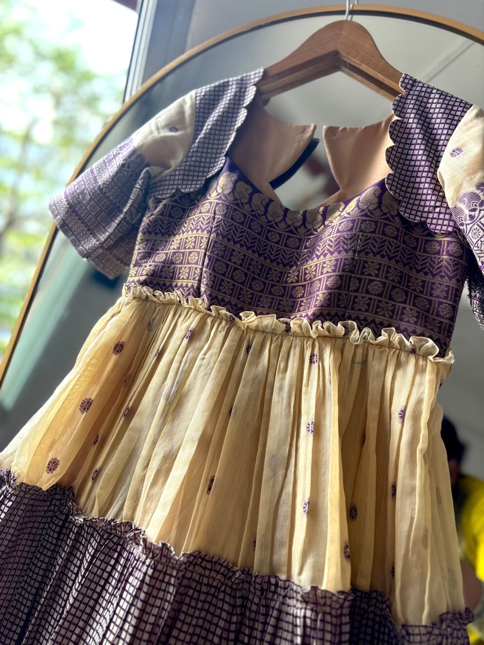 SOUTH COTTON — DESI, BUT MAKE IT CHIC