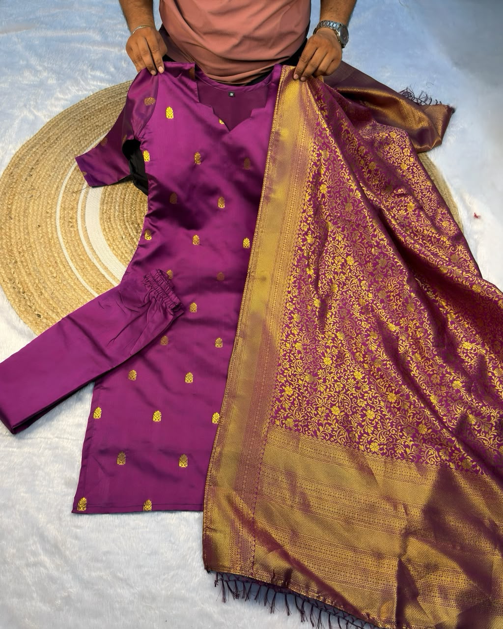 Banrasi silk kurthi