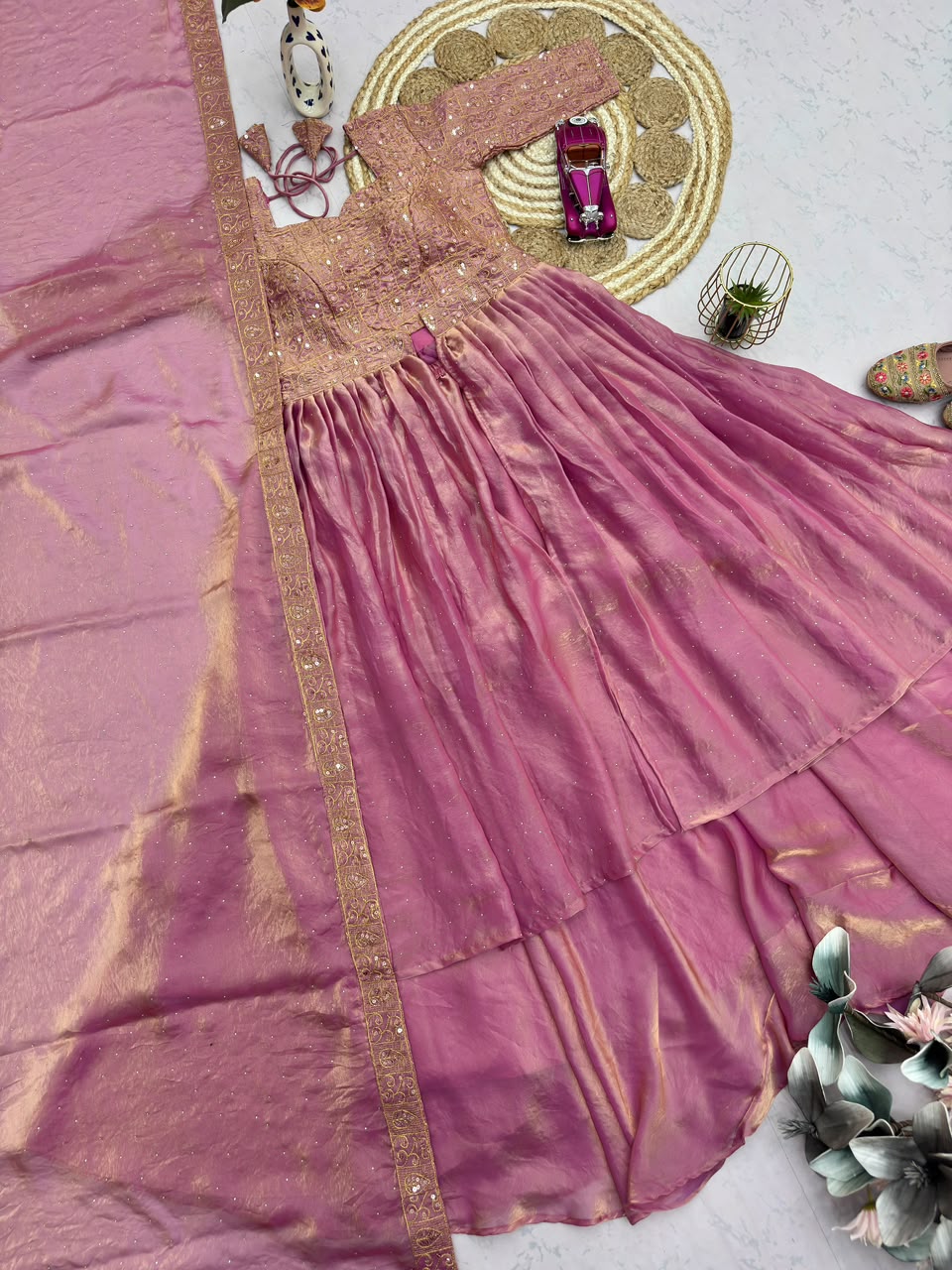 1 dress 4 ways