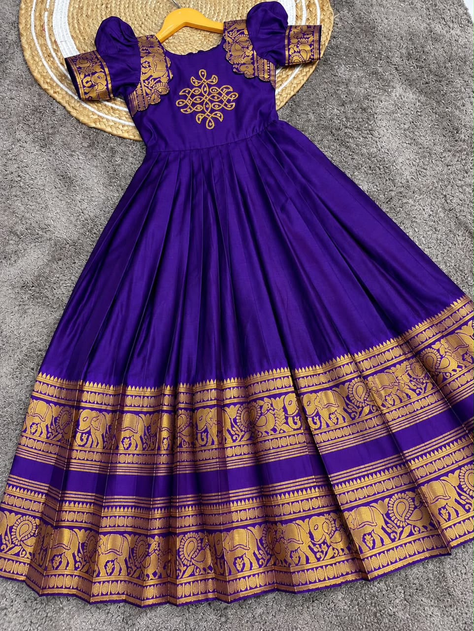 Maalavika