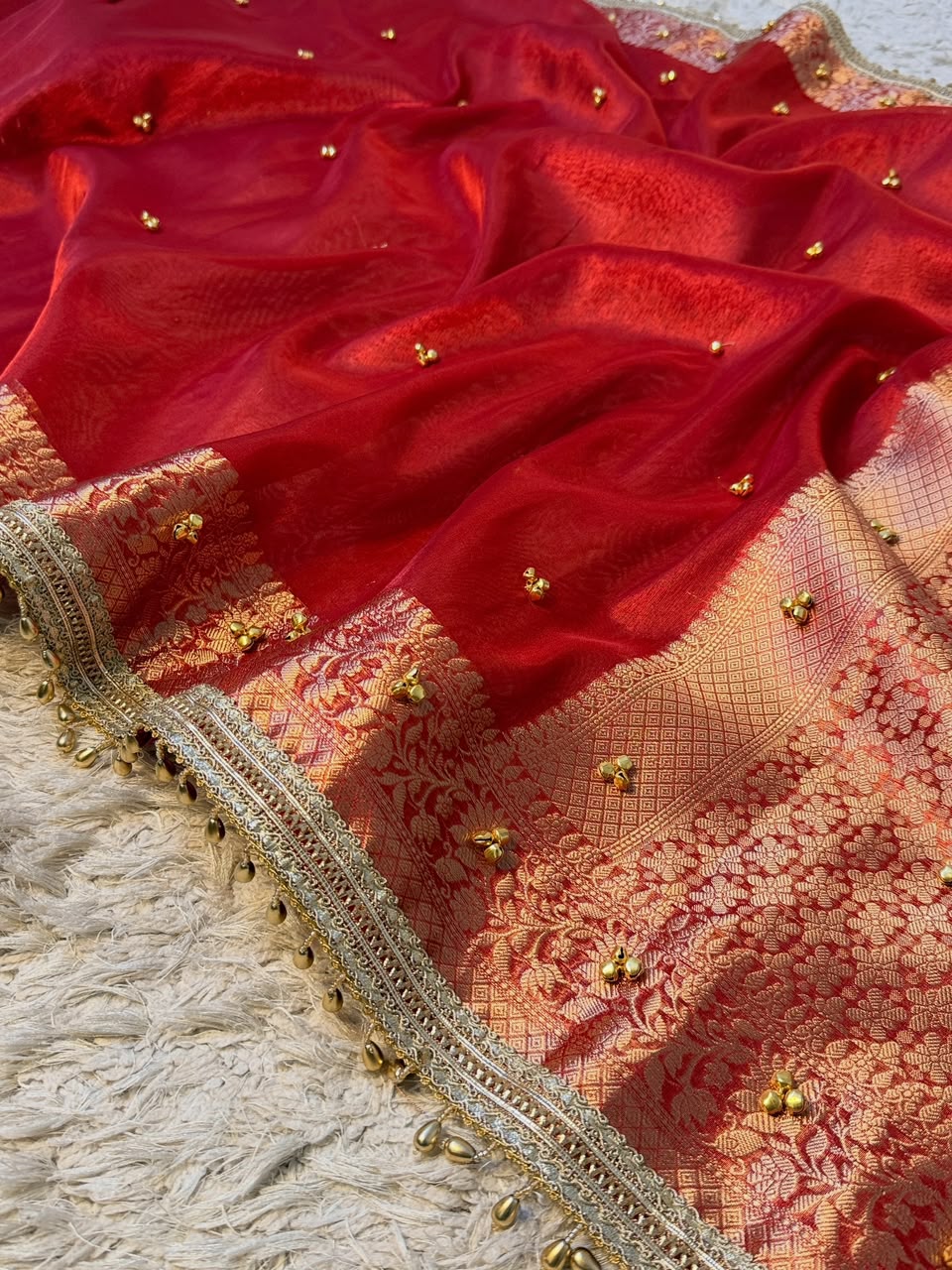 MOST VIRAL GHUNGRU SAREE