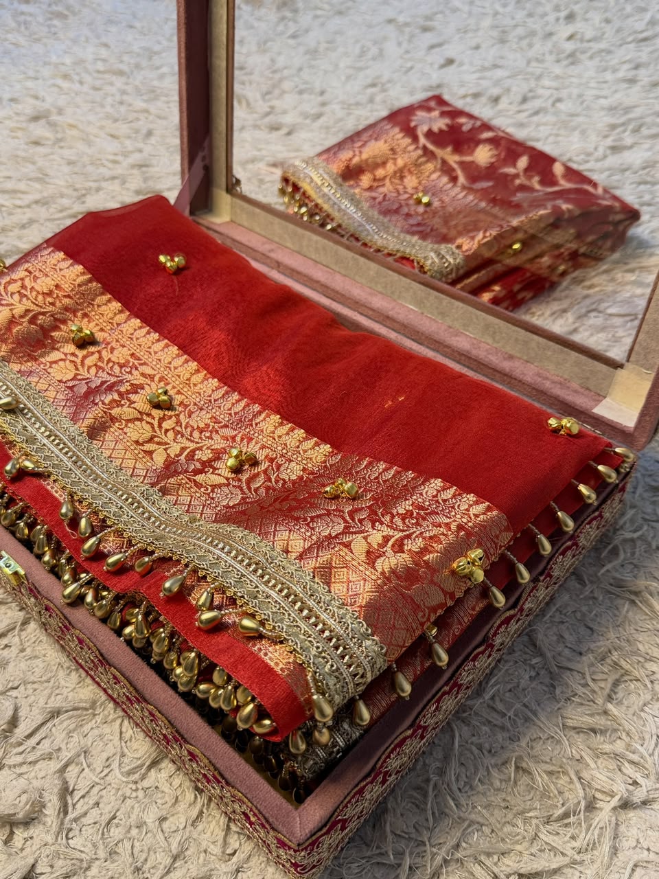 MOST VIRAL GHUNGRU SAREE