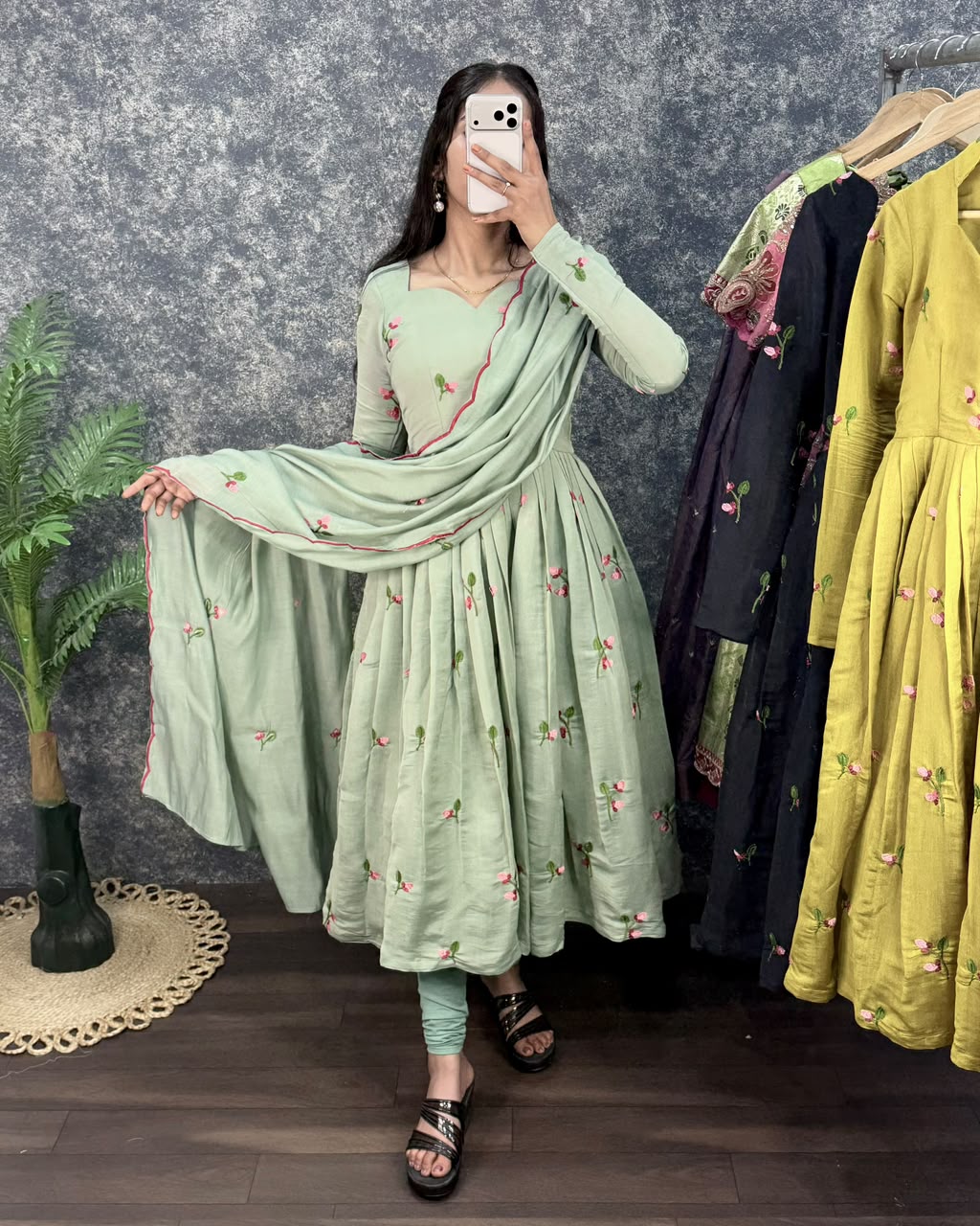 mul chanderi anarkali