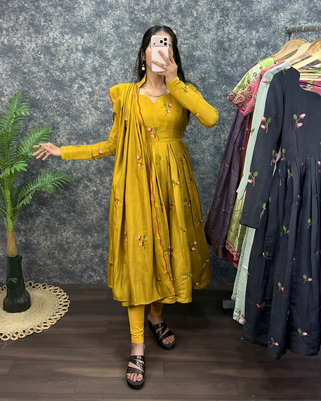 mul chanderi anarkali